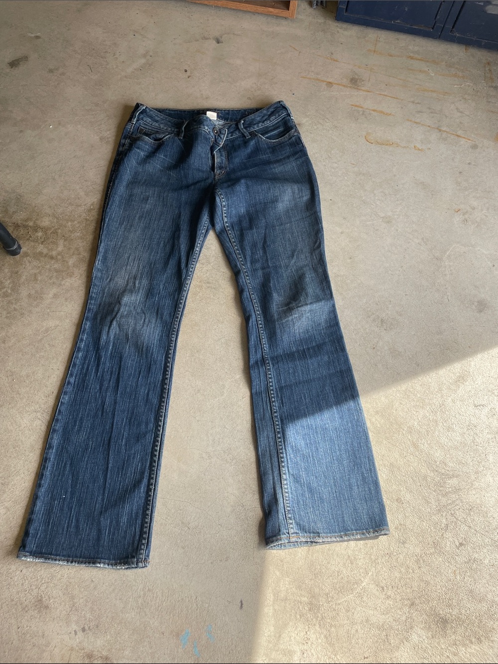 Silver Jeans Women’s Dark Blue Flare Jeans